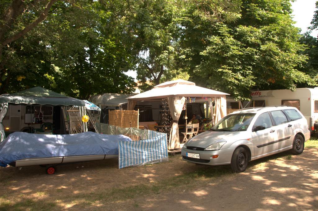 Отель Camping Goldfish Созополь Экстерьер фото